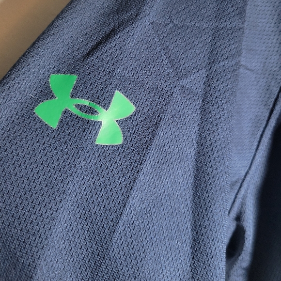NWT Notre Dame Under Armour College Game Day Collection ½ Zip Loose Fit Shirt MD - Picture 8 of 14